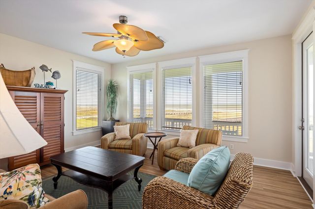 4203 Green Heron Drive, Galveston, TX 77554