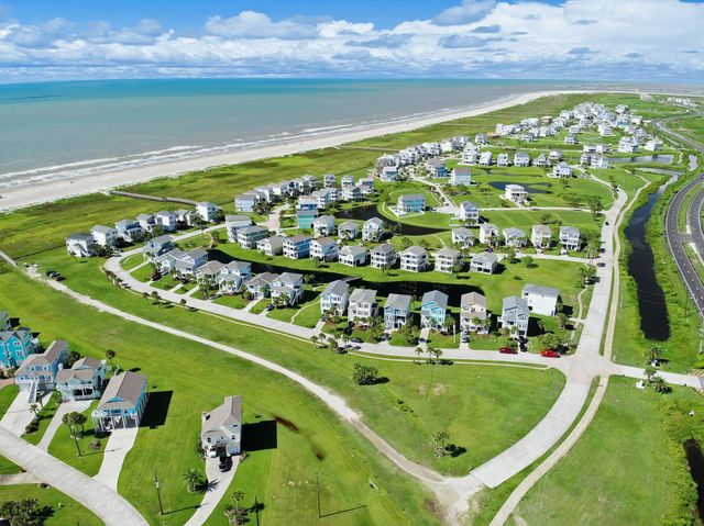 4203 Green Heron Drive, Galveston, TX 77554