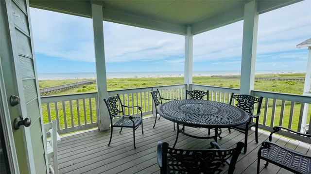 4203 Green Heron Drive, Galveston, TX 77554