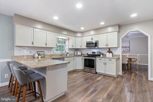 105 WESTMORLAND CT, La Plata, MD 20646