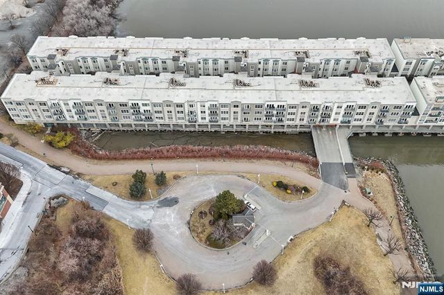 344 The Promenade 344, Edgewater, NJ 07020