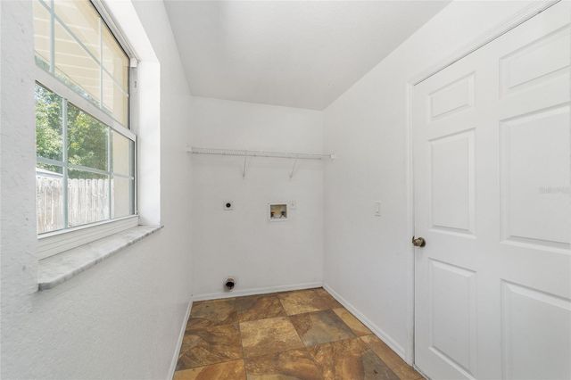 106 REDWOOD TRACK COURSE, Ocala, FL 34472
