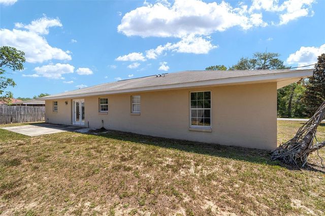 106 REDWOOD TRACK COURSE, Ocala, FL 34472