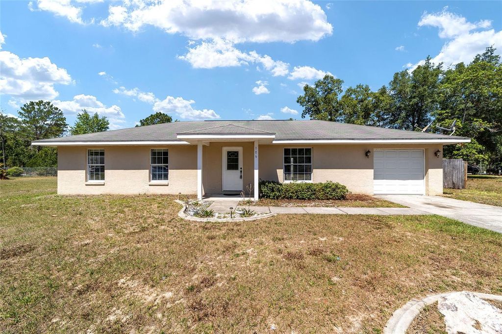 106 REDWOOD TRACK COURSE, Ocala, FL 34472