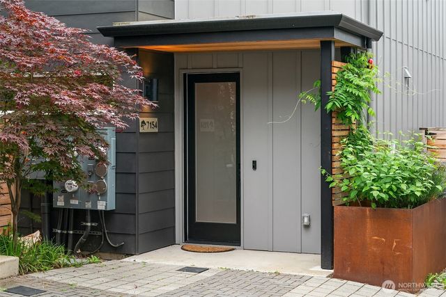 7154 44TH Avenue S, Seattle, WA 98118