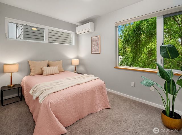 7154 44TH Avenue S, Seattle, WA 98118