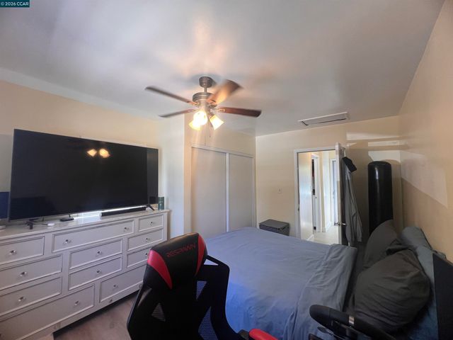 2428 Crescent Dr, Concord, CA 94520