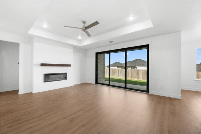 315 Boots Court, Lorena, TX 76655