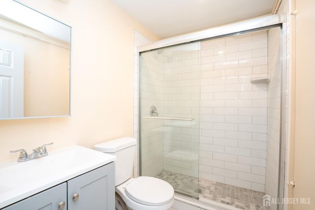 3774 Route 27 Route 4b, South Brunswick, NJ 08824