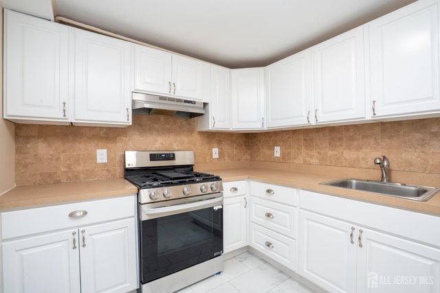 3774 Route 27 Route 4b, South Brunswick, NJ 08824