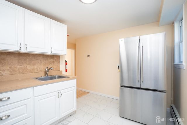 3774 Route 27 Route 4b, South Brunswick, NJ 08824