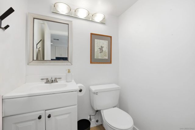 2352 Caringa Way, Carlsbad, CA 92009