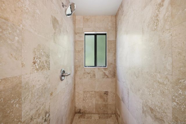 2352 Caringa Way, Carlsbad, CA 92009