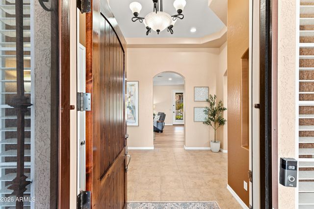 6940 E GRANDVIEW Street, Mesa, AZ 85207
