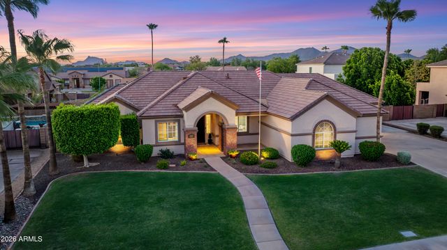 6940 E GRANDVIEW Street, Mesa, AZ 85207