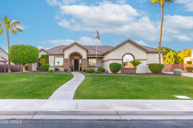 6940 E GRANDVIEW Street, Mesa, AZ 85207