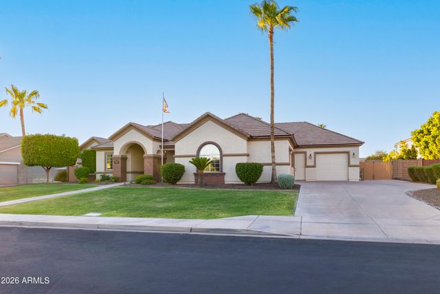 6940 E GRANDVIEW Street, Mesa, AZ 85207