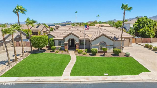 6940 E GRANDVIEW Street, Mesa, AZ 85207
