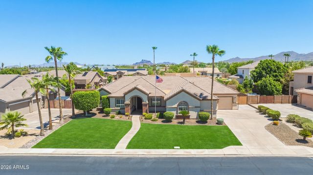 6940 E GRANDVIEW Street, Mesa, AZ 85207
