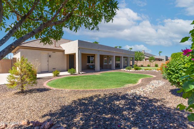 6940 E GRANDVIEW Street, Mesa, AZ 85207