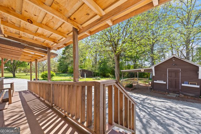 1829 Hewell Road, Dewy Rose, GA 30634
