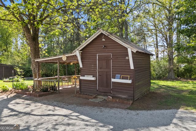 1829 Hewell Road, Dewy Rose, GA 30634