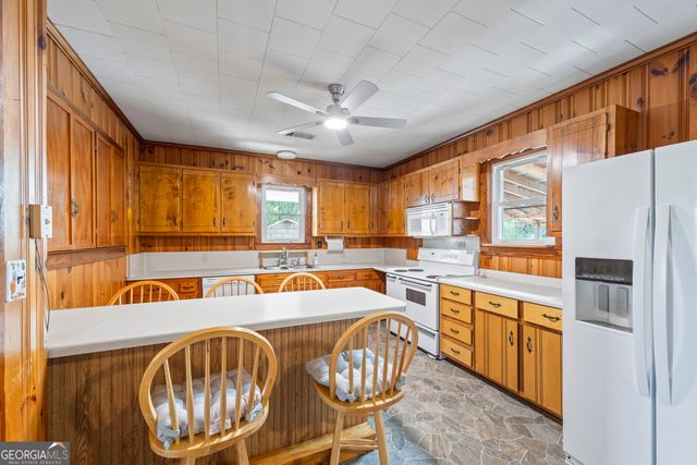 1829 Hewell Road, Dewy Rose, GA 30634