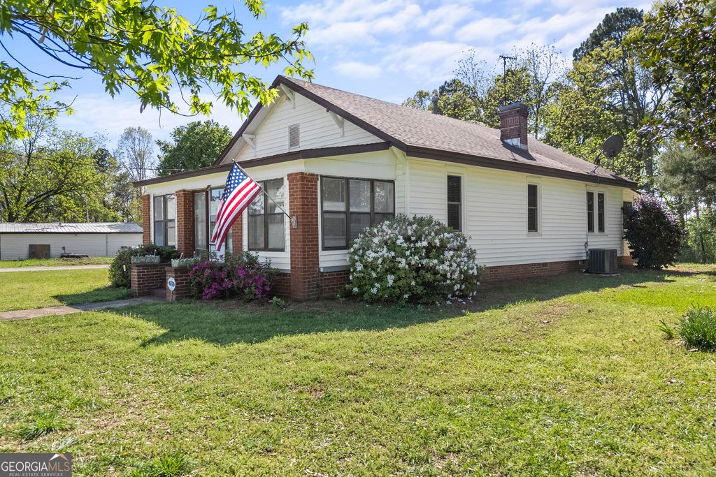 1829 Hewell Road, Dewy Rose, GA 30634
