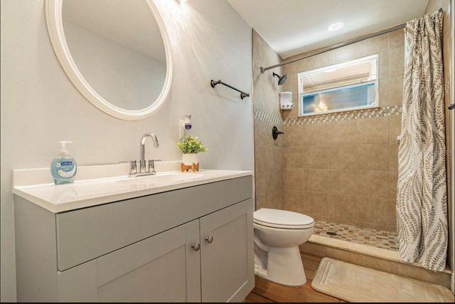 6024 W BURKE STREET, Tampa, FL 33634