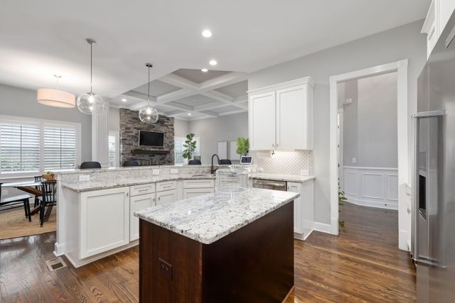 1819 Barnstaple Ln, Brentwood, TN 37027