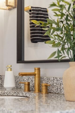 1819 Barnstaple Ln, Brentwood, TN 37027