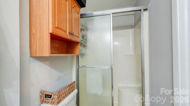 312 & 314 W Charlotte Avenue, Mount Holly, NC 28120