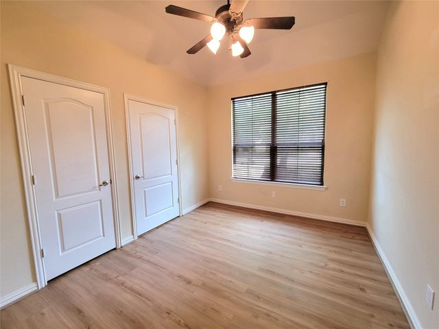4805 Prairie Aster Drive, Garland, TX 75043