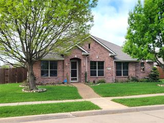 4805 Prairie Aster Drive, Garland, TX 75043