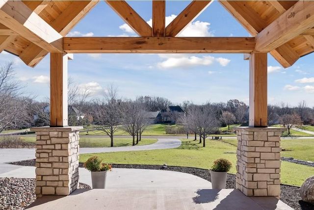 3618 201st Avenue NW, Oak Grove, MN 55303