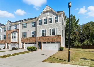 2637 Grantham Place Drive, Fort Mill, SC 29715