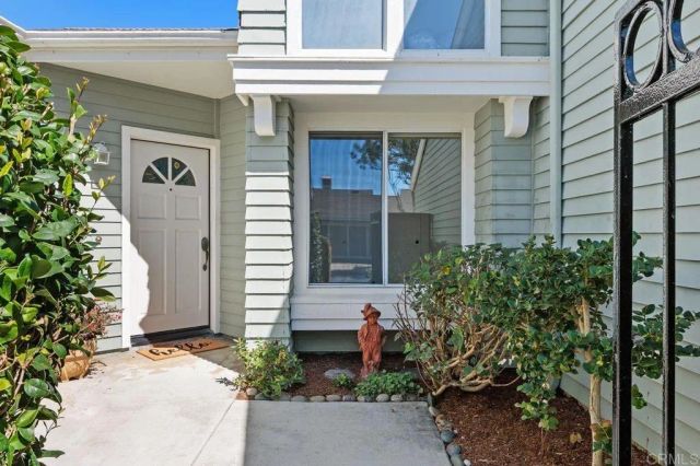 7104 Lantana, Carlsbad, CA 92011