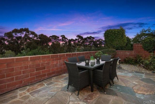 7104 Lantana, Carlsbad, CA 92011