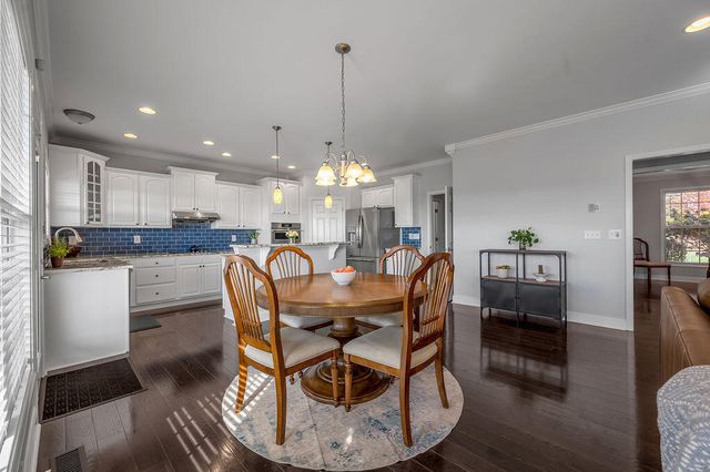 549 Madison Point Drive, Lexington, KY 40515