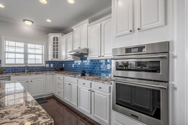 549 Madison Point Drive, Lexington, KY 40515