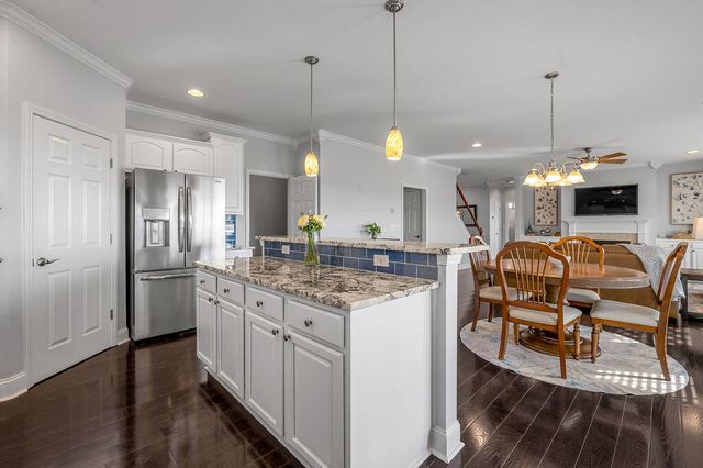 549 Madison Point Drive, Lexington, KY 40515