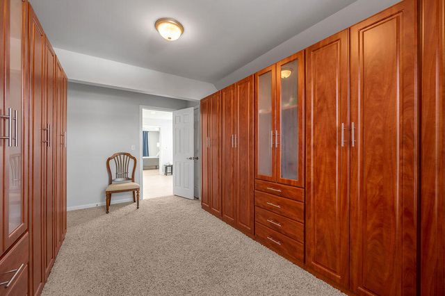 549 Madison Point Drive, Lexington, KY 40515