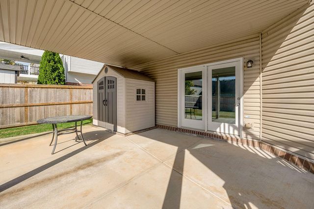 549 Madison Point Drive, Lexington, KY 40515