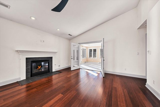 4530 Colonial Place DR, Roanoke, VA 24018