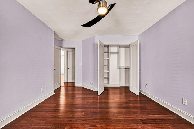 4530 Colonial Place DR, Roanoke, VA 24018