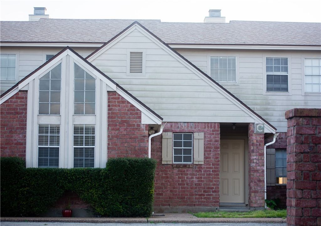 1001 W Bayview Blvd W C, Portland, TX 78374