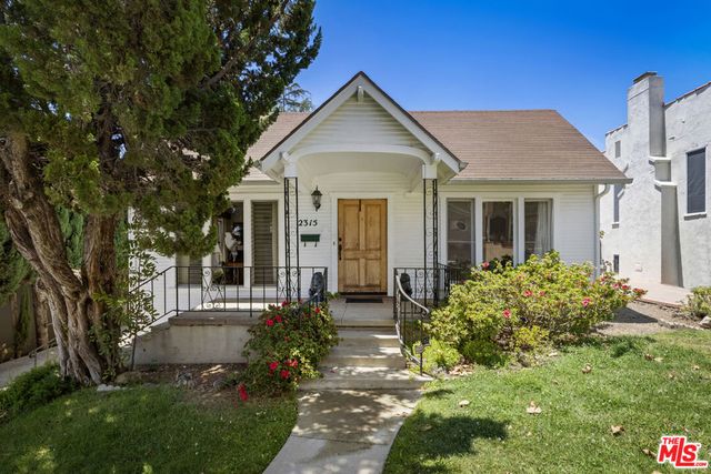2315 Nella Vista Avenue, Los Angeles, CA 90027