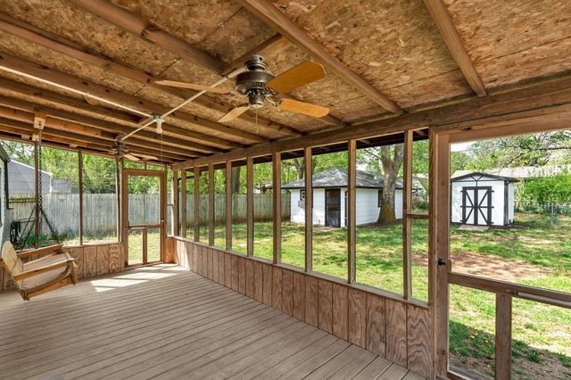 1021 N Kokomo Ave, Derby, KS 67037