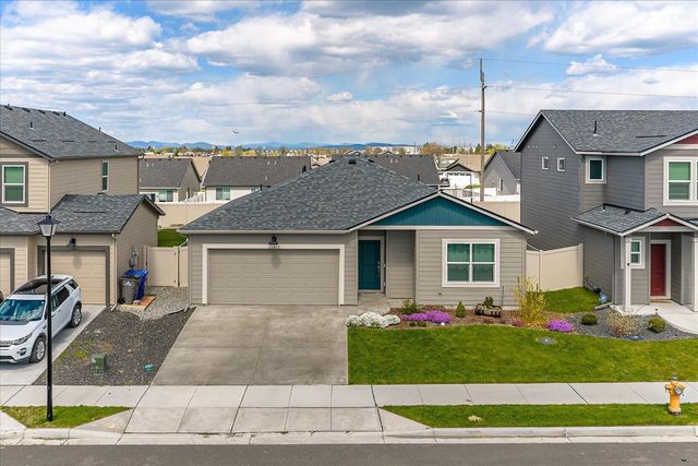 10424 W Duckhook Rd, Cheney, WA 99004