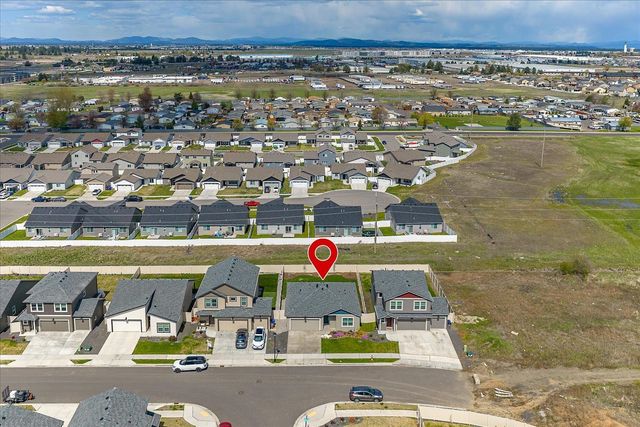 10424 W Duckhook Rd, Cheney, WA 99004